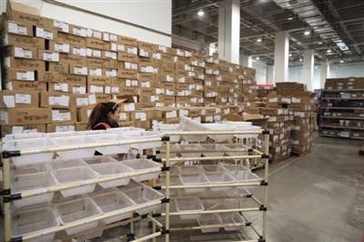 菜鳥(niǎo)網(wǎng)絡(luò)武清園區(qū)華北貨倉(cāng)，日均單量已經(jīng)超過(guò)10萬(wàn)單