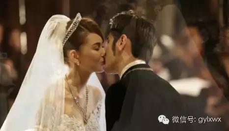 明星旅行糗事一籮筐 總有一個(gè)萌到你！