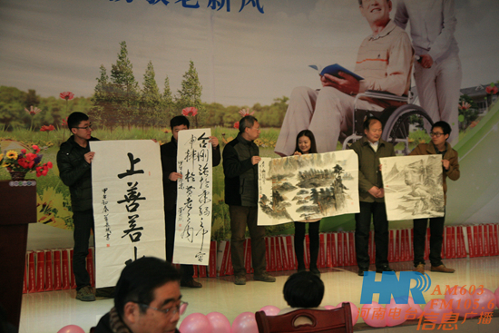 愛心人士捐贈書畫作品 愛心人士捐贈書畫作品