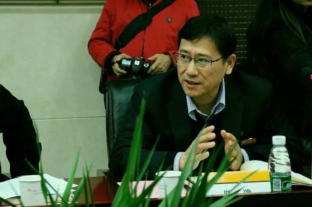 互動(dòng)結(jié)束后華潤(rùn)燃?xì)獾年愒タ傄矊?duì)各位達(dá)人們提出的問(wèn)題一一作出解答，可是讓大家伙兒們相當(dāng)滿意呢！