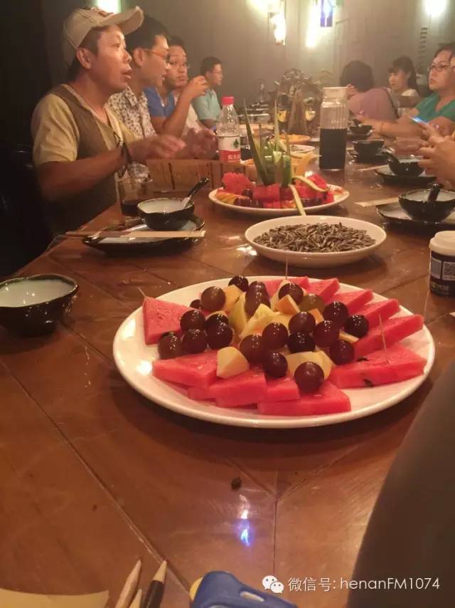 四位帥哥，從左至右，可靠穩(wěn)重型、事業(yè)奮進(jìn)型、青春洋溢型、樂觀體帖型，可以說(shuō)都是優(yōu)質(zhì)男哦！