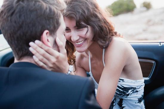 寧可失去尊嚴，也不要離開他