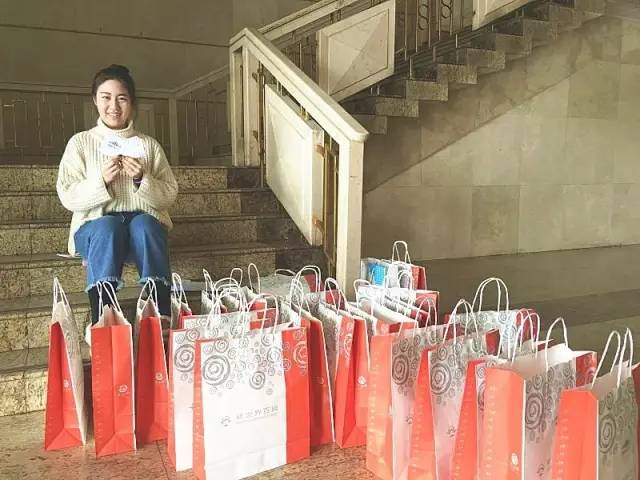 每一位到現(xiàn)場的小伙伴都獲得了我們精心準(zhǔn)備的小禮品哦！