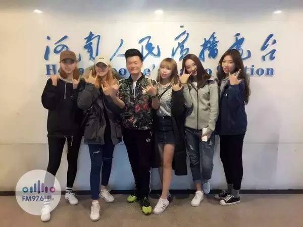 路飛終于體驗了一回“他在叢中笑”的感覺！