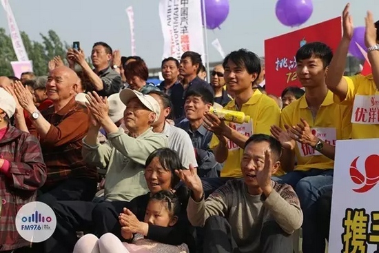 看你們的表情就知道，你們在想，再來一段！