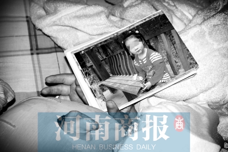 誰能想到漂亮可愛的孩子，會(huì)變成現(xiàn)在的樣子