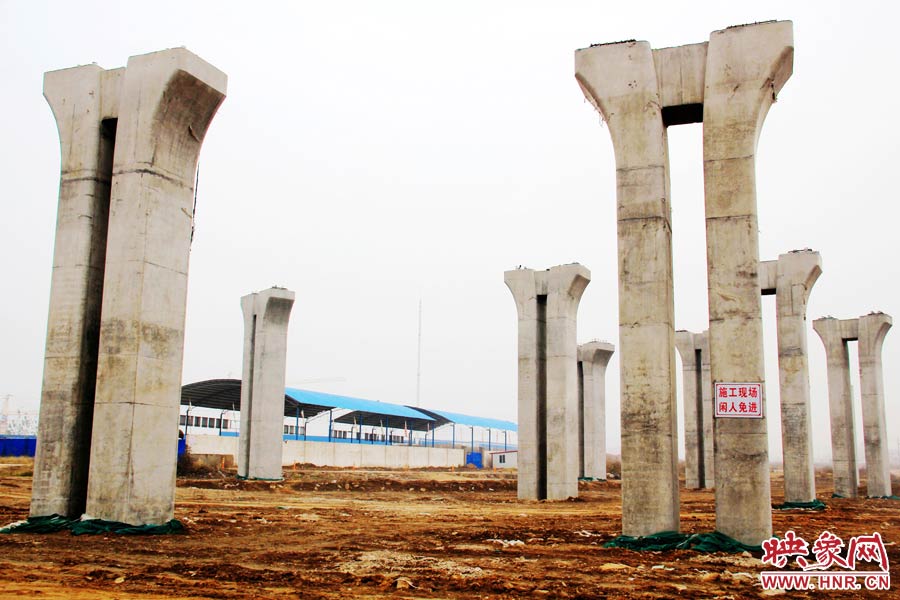 今年9月份，媒體曾報道稱，此項目停工的原因主要是資金鏈斷裂。