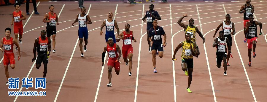 牙買加隊(duì)選手博爾特（前排右）在比賽中。