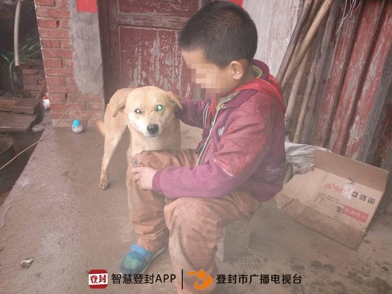 女子婚內(nèi)出軌常年不回家 扔下三個(gè)孩子跟別人過 女子婚內(nèi)出軌常年不回家 扔下三個(gè)孩子跟別人過