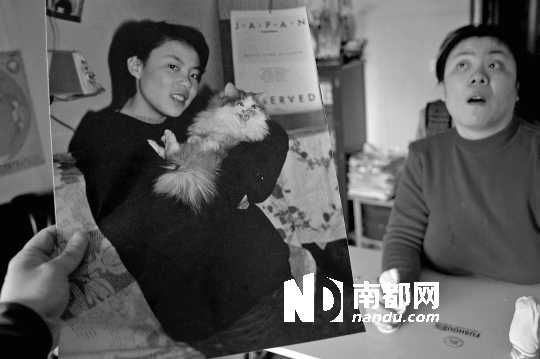 昔日的清純與秀美，如今，卻終身癱瘓、生活不能自理。C FP供圖