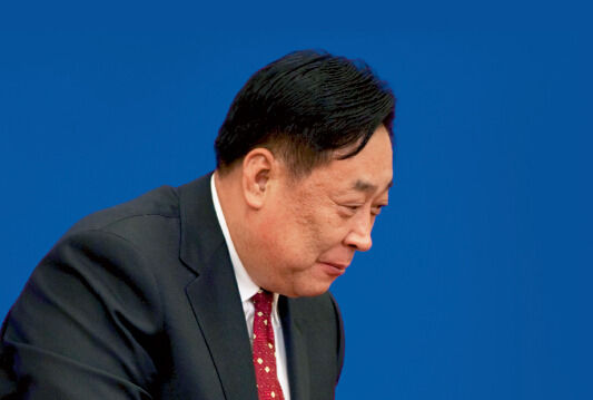 張力軍從環(huán)保部副部長(zhǎng)任上退休兩年多后，被中紀(jì)委宣布接受組織調(diào)查。資料圖