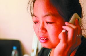 每次給家人打電話，史女士都會很難過。