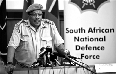 3月23日，中非共和國首都班吉，從加蓬首都利伯維爾出發(fā)的法國增援部隊共計200名士兵抵達班吉國際機場