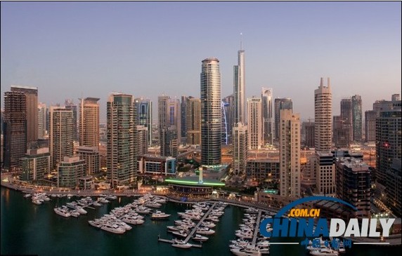 一名25歲的挪威籍女子在阿聯(lián)酋迪拜出差時(shí)遭到強(qiáng)奸，反被判16個(gè)月監(jiān)禁。