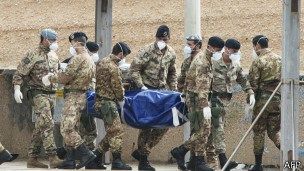 意大利海軍相信他們將發(fā)現(xiàn)更多海難死者。
