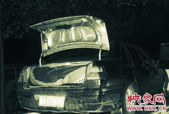 圖為改裝后的轎車，專門用于儲(chǔ)油