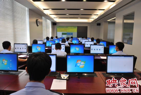 省招辦正在對考生身份驗證記錄進行復(fù)核