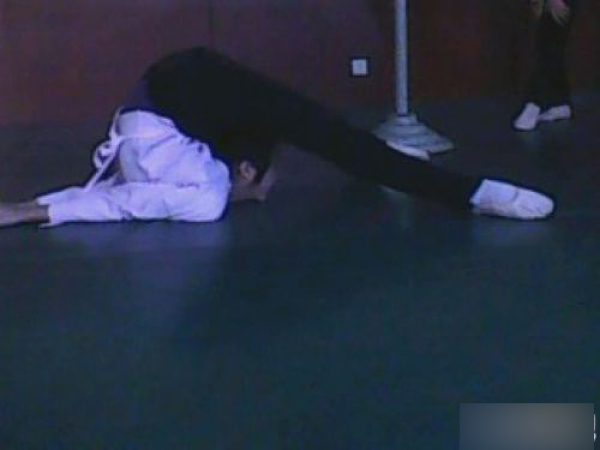 藝校妹子到底有多苦？