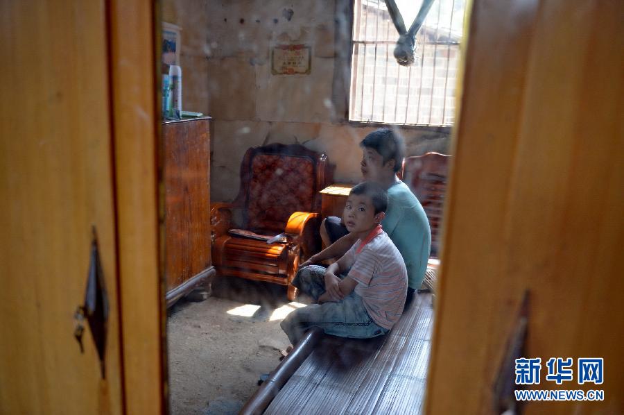 農(nóng)場棚戶區(qū)的最后留守家庭：留下的是回憶，迎來的是幸福
