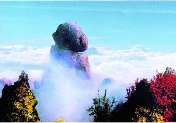 一朝入畫(huà)卷“醉”美嵖岈山