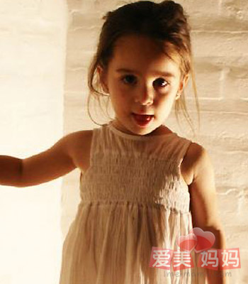  家長過度保護(hù) 孩子的獨立性會變差