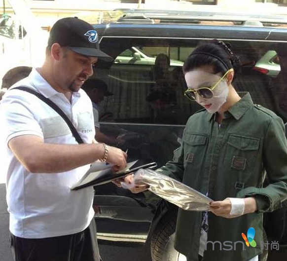 范冰冰又曬面膜照 一年敷700面膜專(zhuān)業(yè)戶