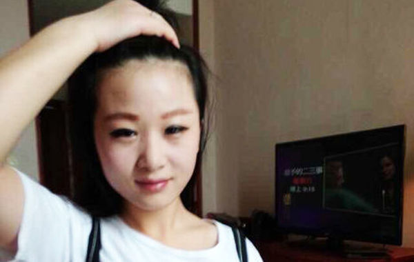 鄧建國新女友。