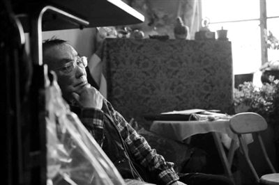 昨日，朱令父親吳承之說，這些年來他們一直在等待事件調(diào)查結(jié)果。新京報(bào)記者 王嘉寧 攝