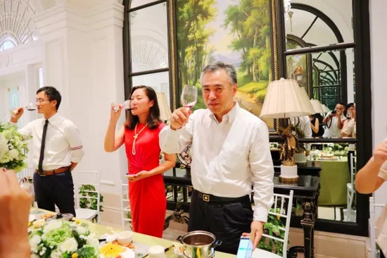 談得盡興，也要吃得開(kāi)心。