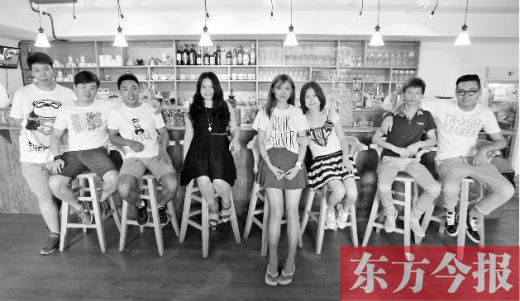 中國(guó)夢(mèng)鄭能量勵(lì)志故事會(huì) 90后合伙開(kāi)“很多人”咖啡館