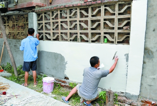 　老舊小區(qū)改造完畢后，“年輕”了、“身價(jià)”也漲了。