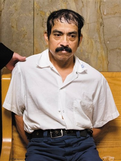 疑犯華雷斯已被控重罪謀殺。