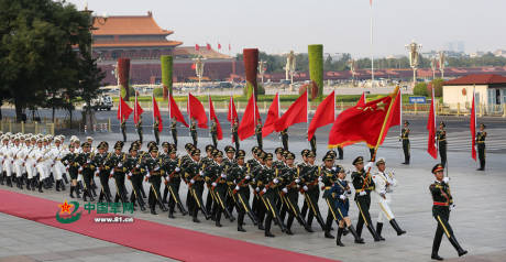 解放軍三軍儀仗隊(duì)新式禮賓服 解放軍三軍儀仗隊(duì)新式禮賓服