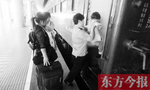 鄭州到溫州的2191/4次列車，是鄭州鐵路局最后一對(duì)綠皮車。