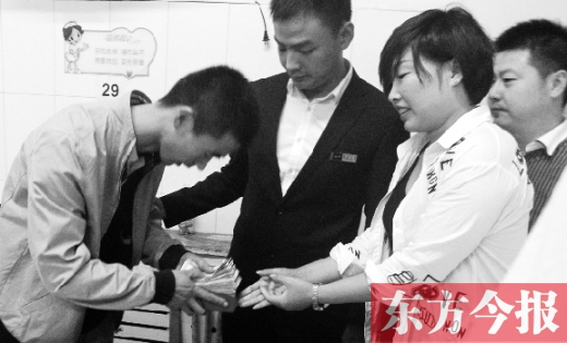 開封5歲妞妞掉油鍋燒疼天下"父母"心 善款一天破百萬(wàn)