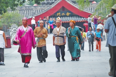 景區(qū)不漲價(jià)，希望游客玩得開心。