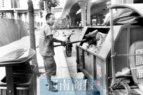 隱形富豪李國全，心甘情愿做個環(huán)衛(wèi)工