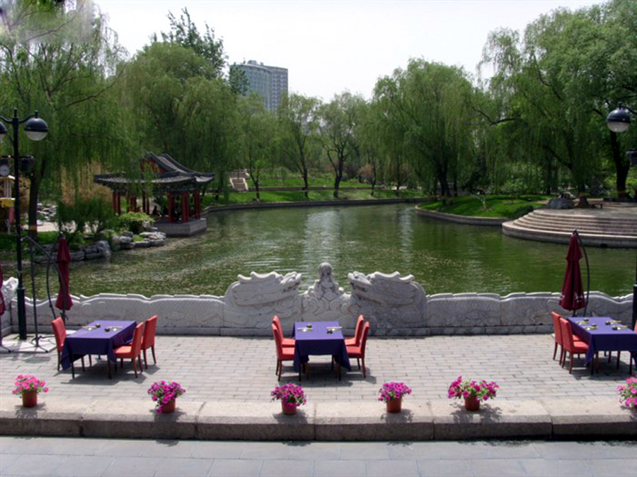 　龍?zhí)豆珗@·萬柳閣會所(圖片來源網(wǎng)絡)