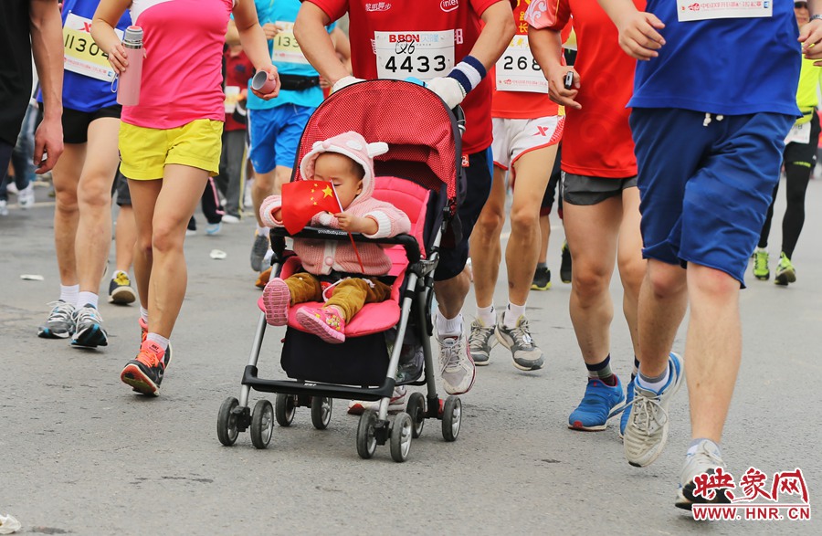 估計是最小的參與者。