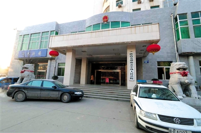 李宏亮在被違規(guī)辦理了監(jiān)外執(zhí)行后，再犯命案。