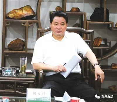 對(duì)于商人、老板的“雅贈(zèng)”，倪發(fā)科從不拒絕