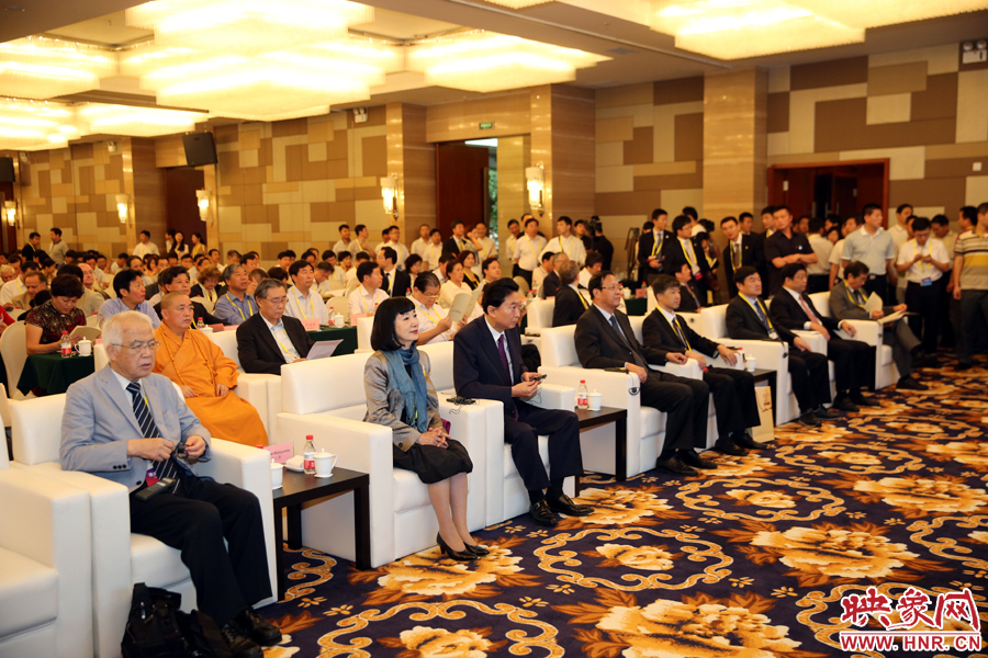 重要嘉賓、著名學(xué)者云集嵩山論壇。