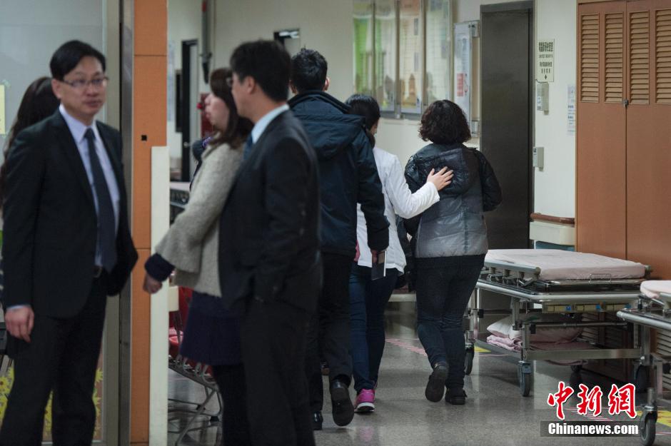 臺灣復(fù)興航空一架班機(jī)墜河