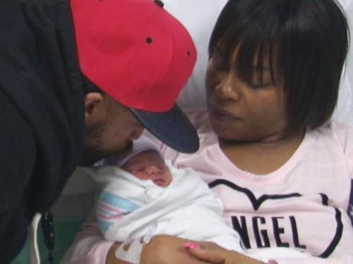 俄亥俄州一對同為元旦生日的夫妻，就在剛剛過去的1月1日，又生下了自己的女兒。