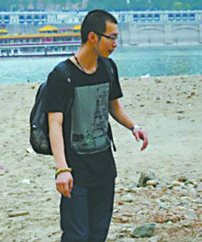 喜歡考古的小楊。受訪者供圖