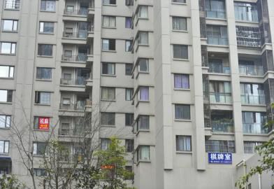 該小區(qū)的每個單元幾乎都開有麻將館。