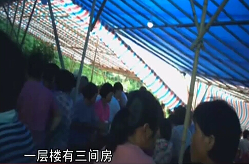 實拍紀(jì)委突襲村干部豪宴