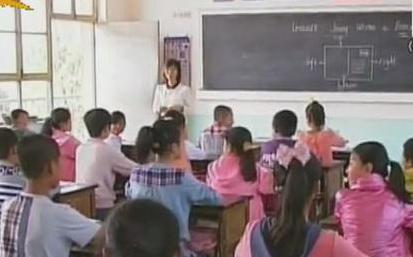 老師：您的工資和績效要漲了！