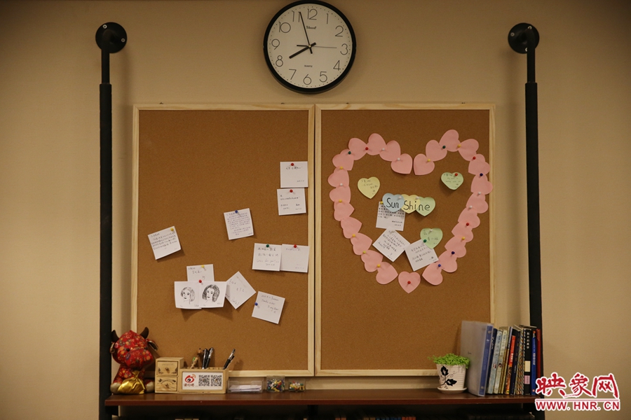 書店內(nèi)的留言板。