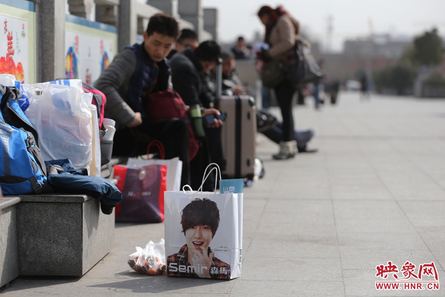 春運(yùn)中的“明星”身影。